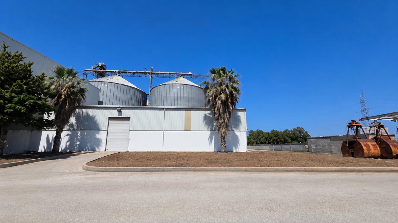 Home Silos & Storage